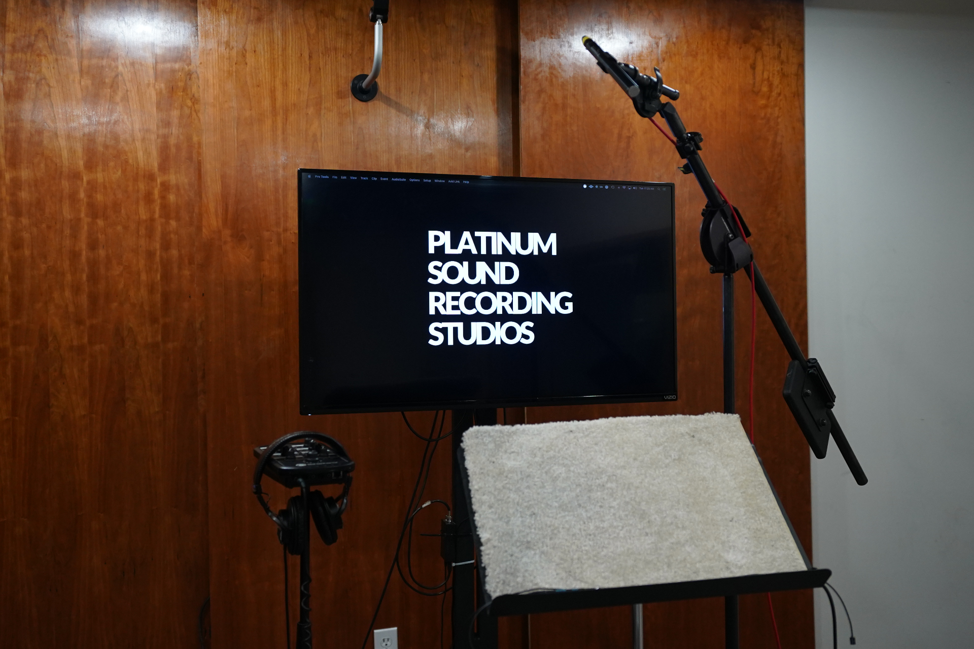 Platinum VIP · SSL Suite view 6
